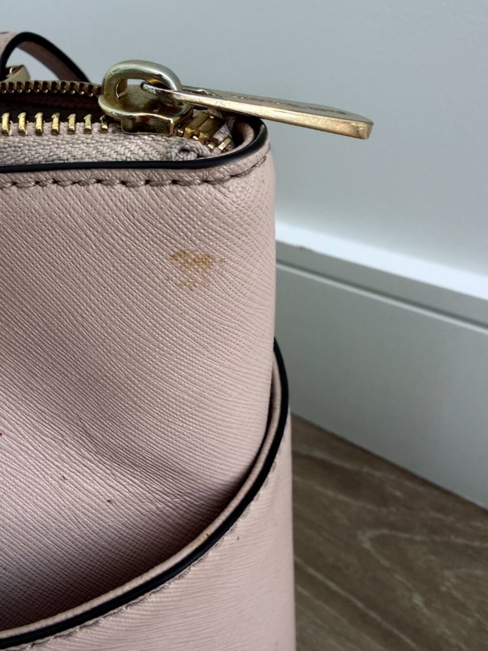 Michael Kors Jet Set Saffiano Leather Zip Top Tote Bag | Blush Pink / Rose Gold - Picture 6 of 14